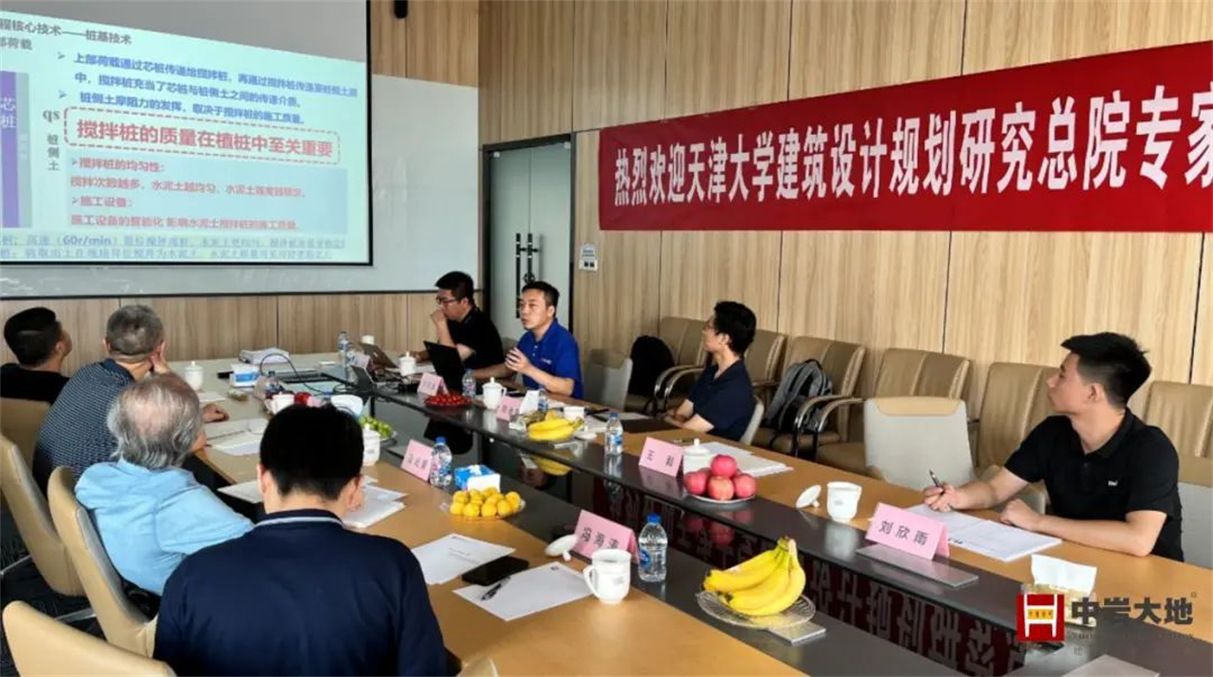 a1cffd13-40df-4a45-a10d-1fef00a24842 206.jpg