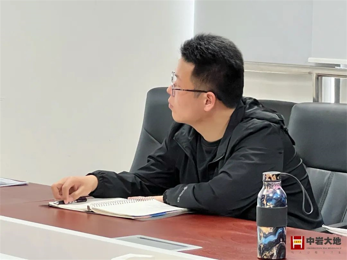 4bac870d-52f5-4c50-85f5-15af76137fcb 02.jpg