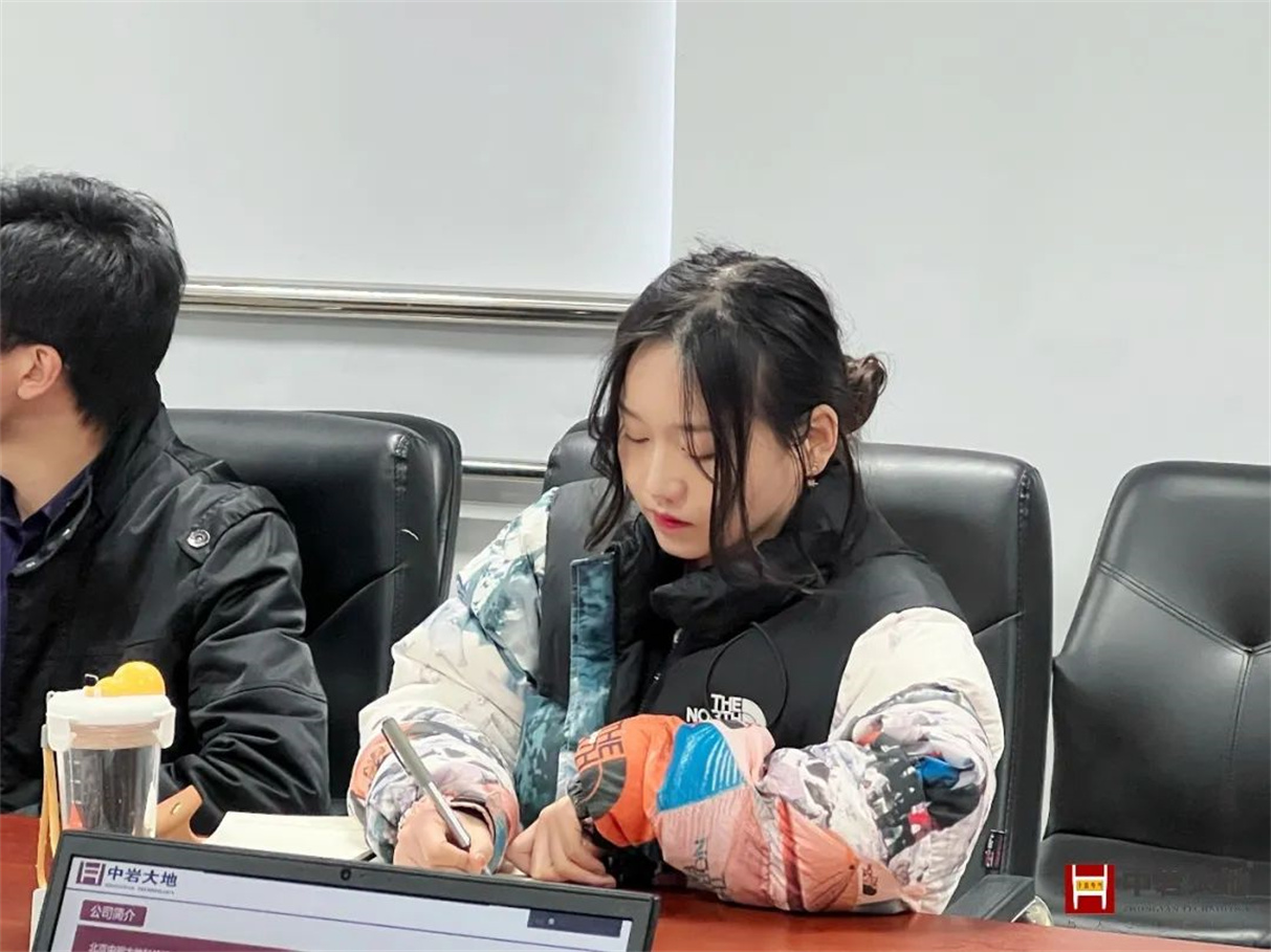 5b442cbb-a8fa-48e7-a6bd-1bd6fb89a6b9 01.jpg