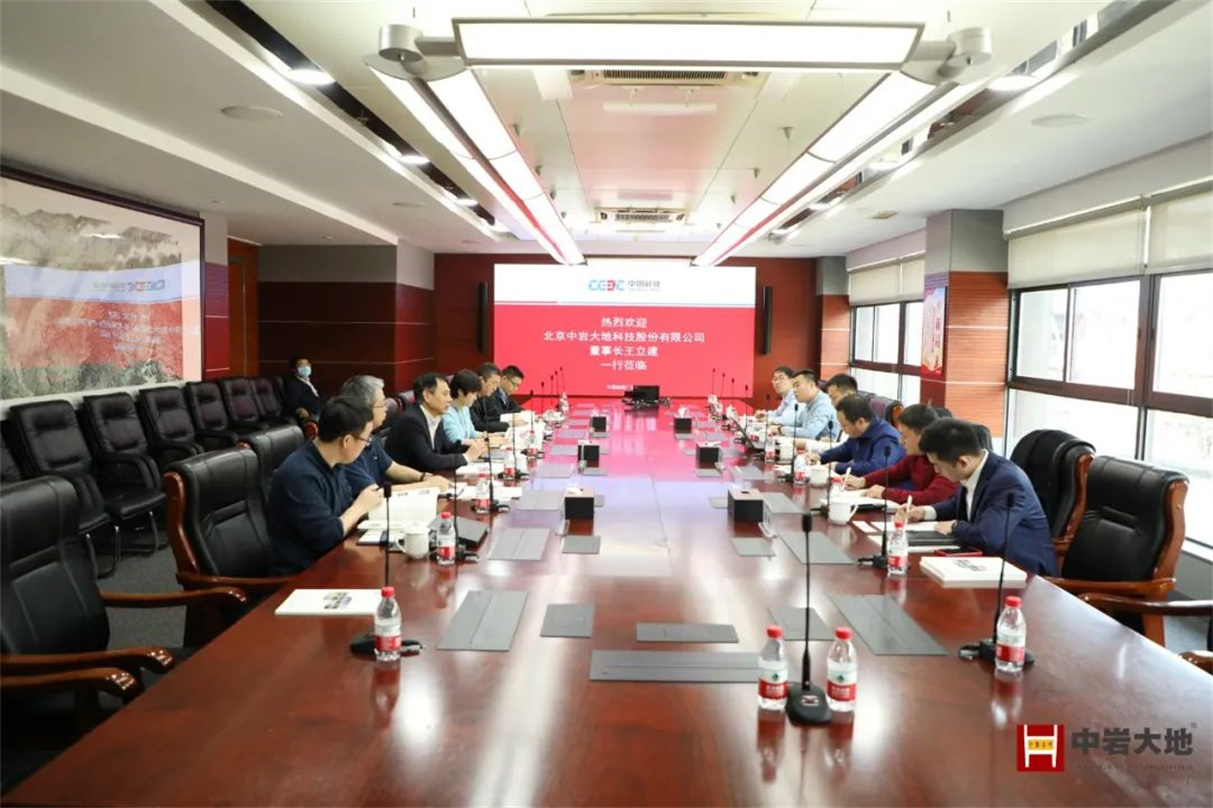 6e66cd7b-0877-427f-a50e-3ffdcda9767a 3.jpg