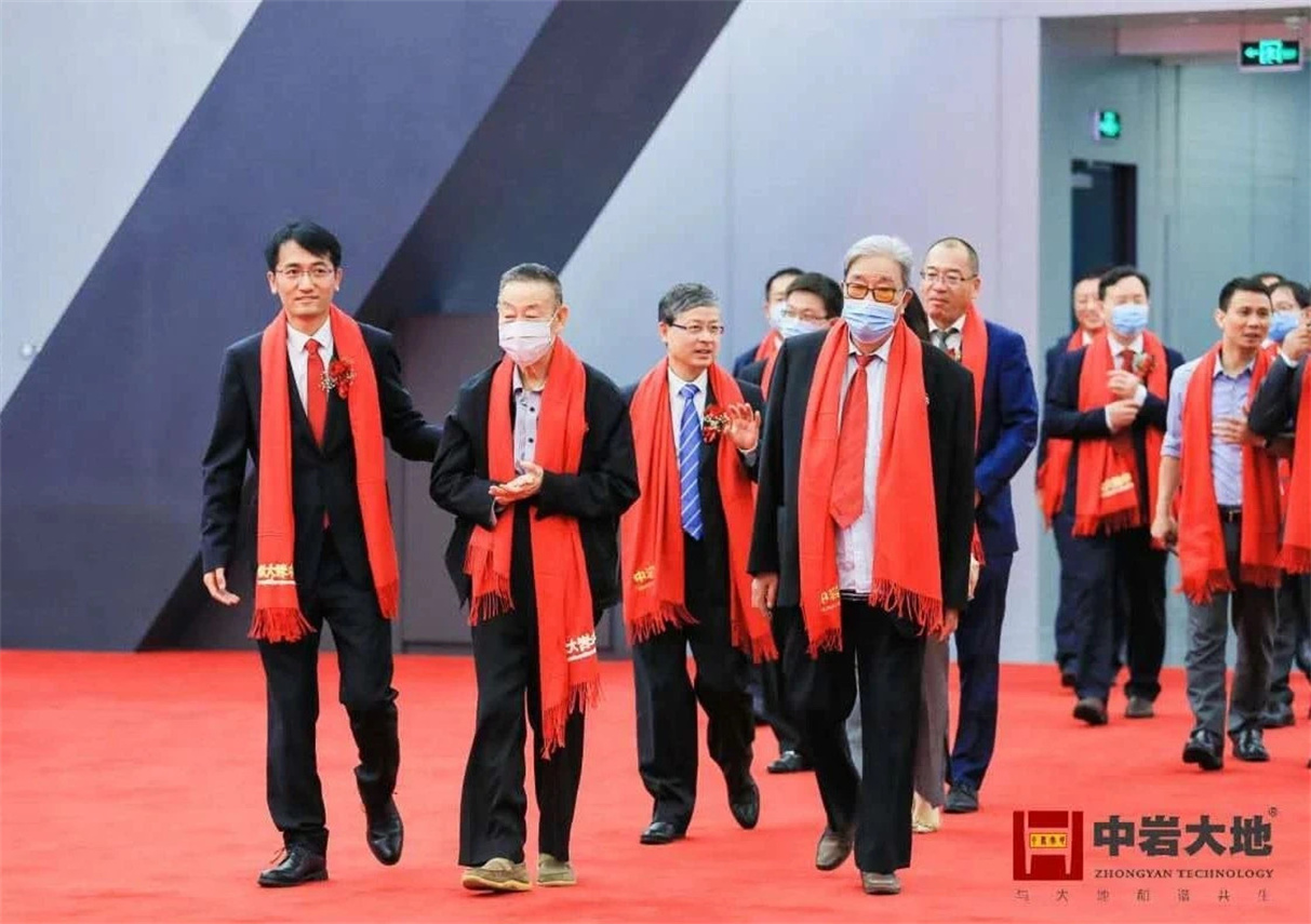 7b018537-ee1c-4353-bf77-a579d5fcb42e 2.jpg