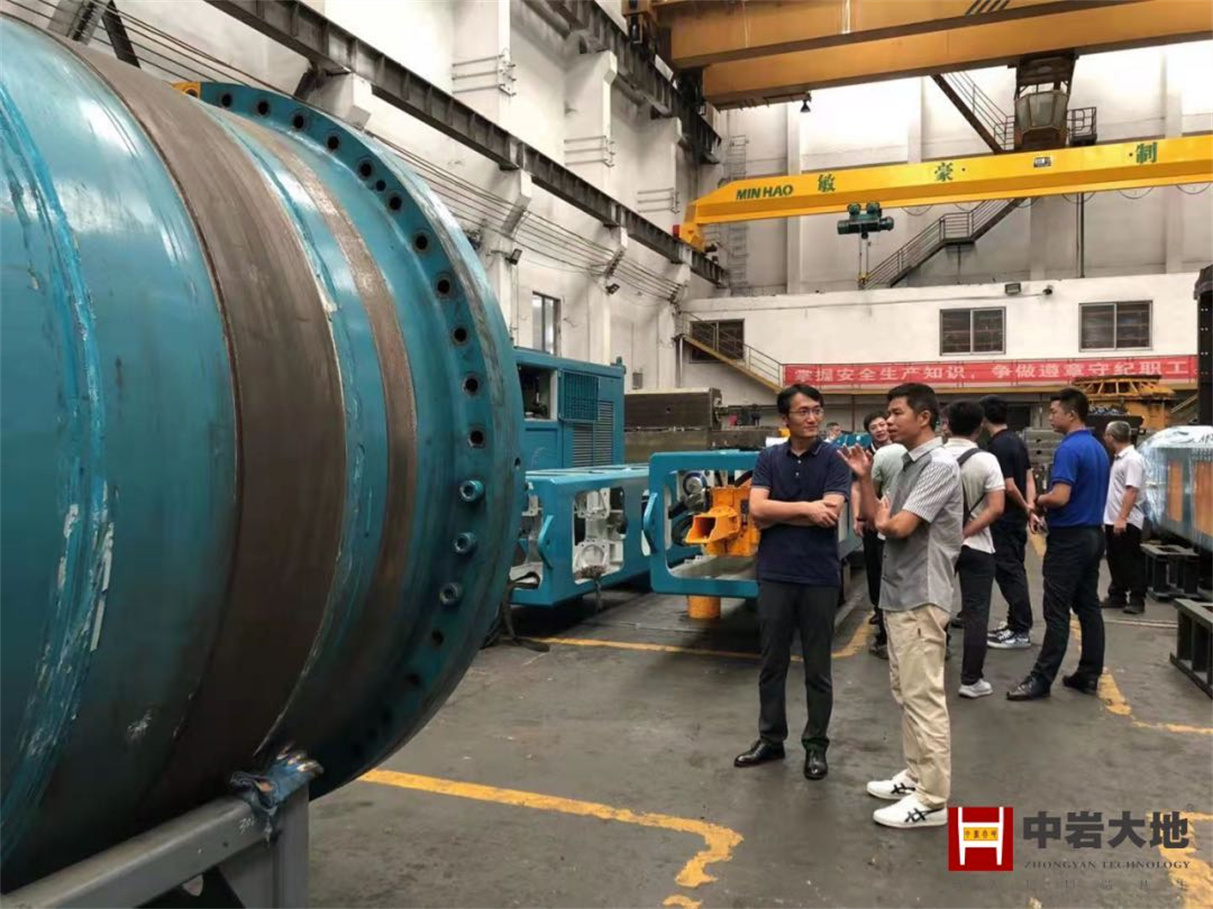 f13cd46a-6fc9-41b0-8128-3f0bc05cb889 3.jpg